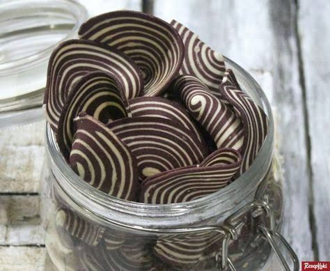 kuping gajah toples