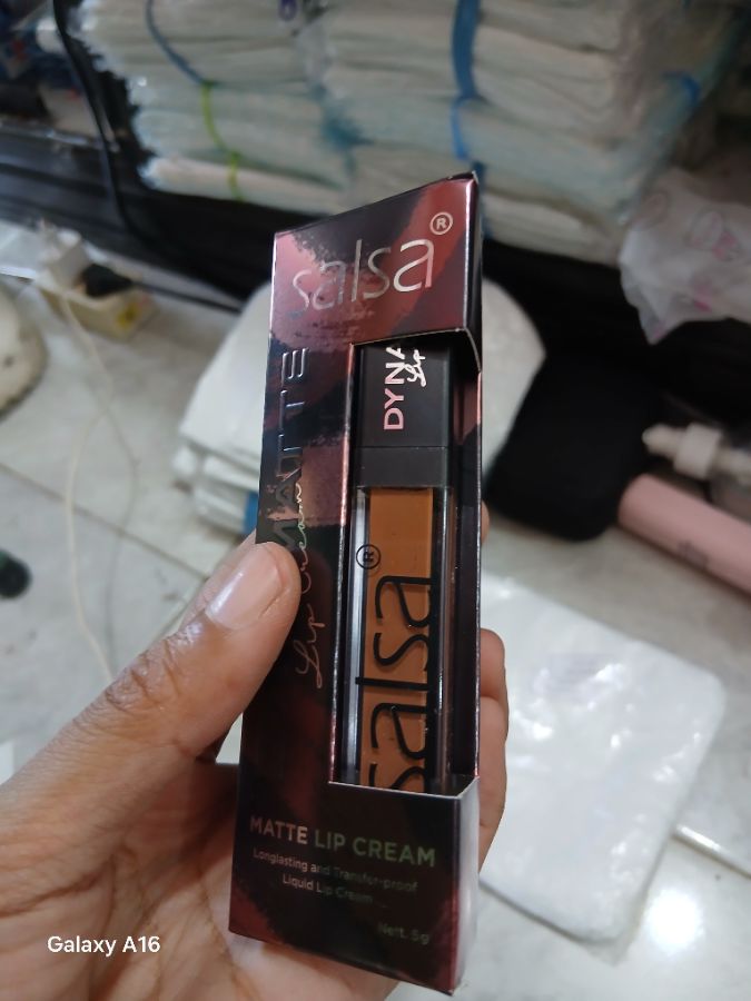 Salsa Lip Crem Mate No.8 Boba Milk