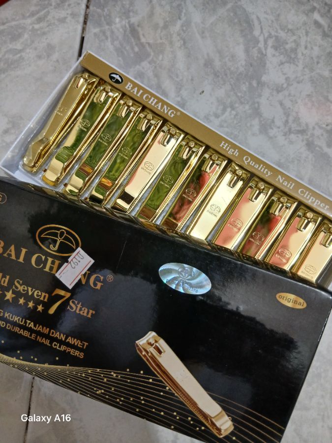 Gunting Kuku Gold Bai Chang