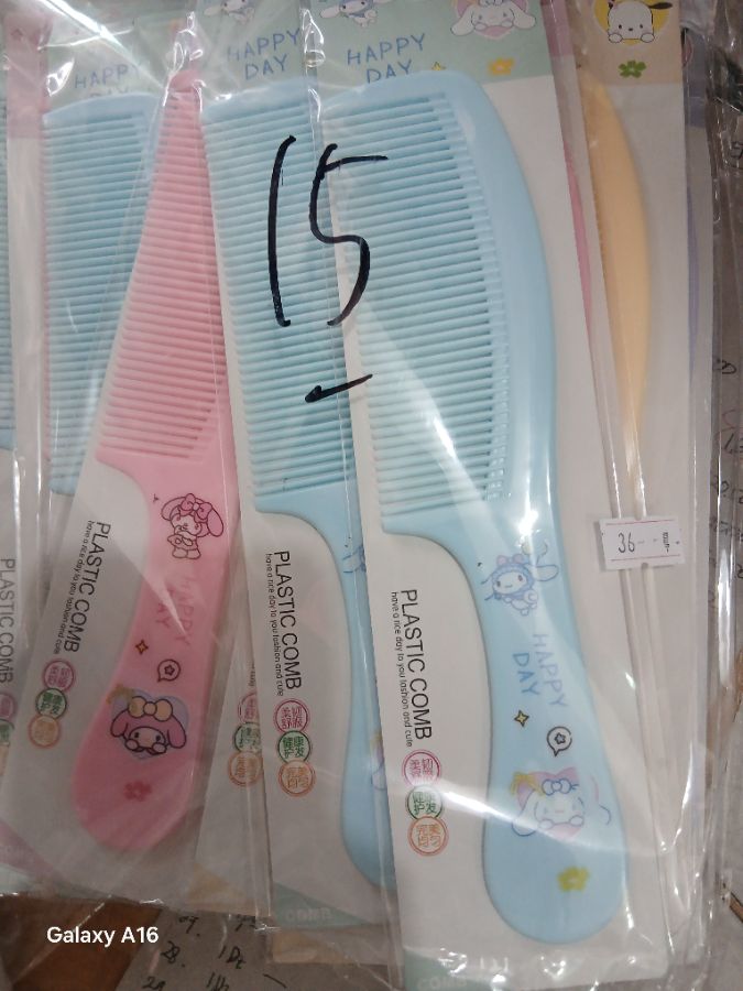 Sisir Happy Day