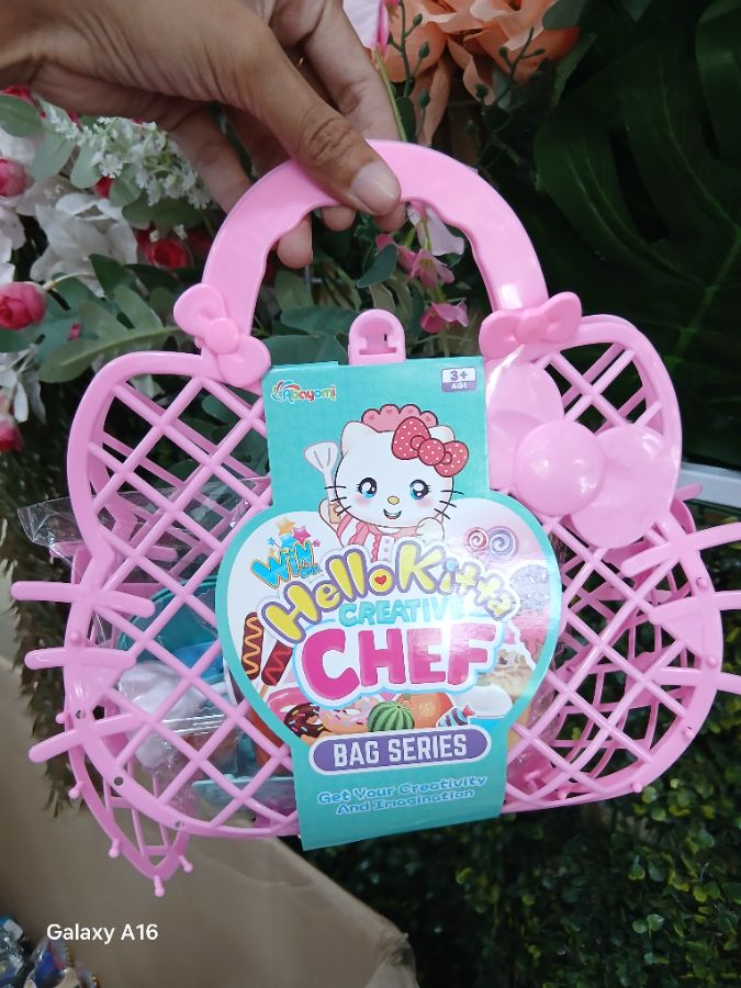 Hello Kitty Crative Cheff