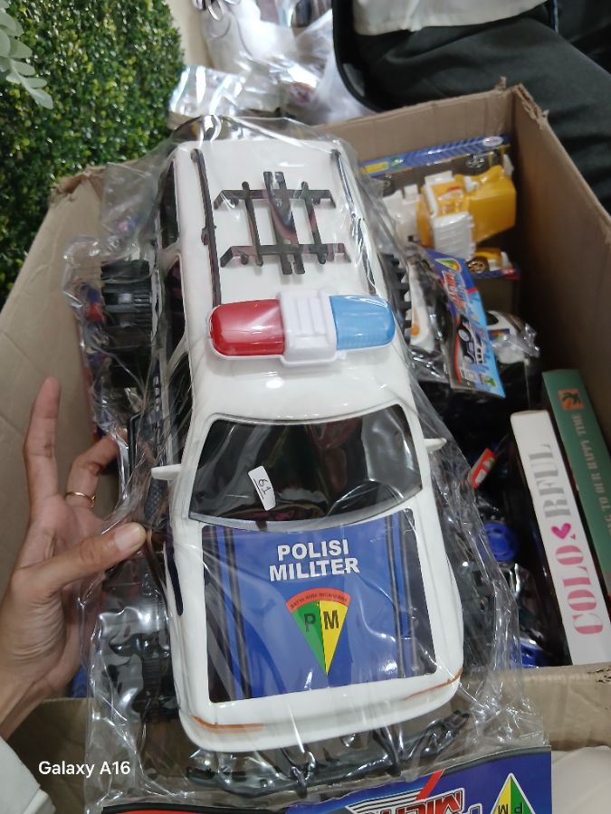 Mobil Polisi Militer Jumbo 