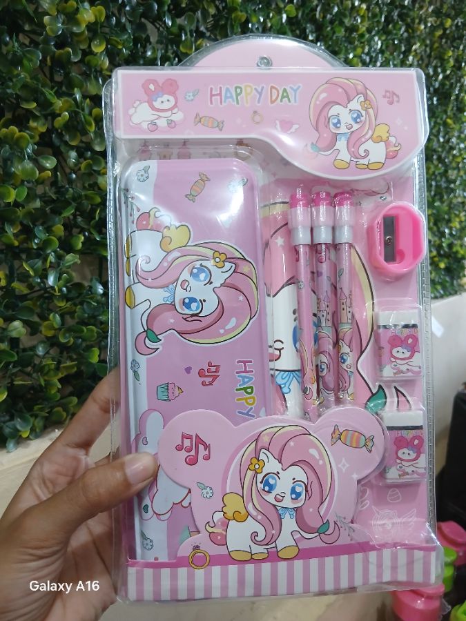 Alat Tulis 1 Paket