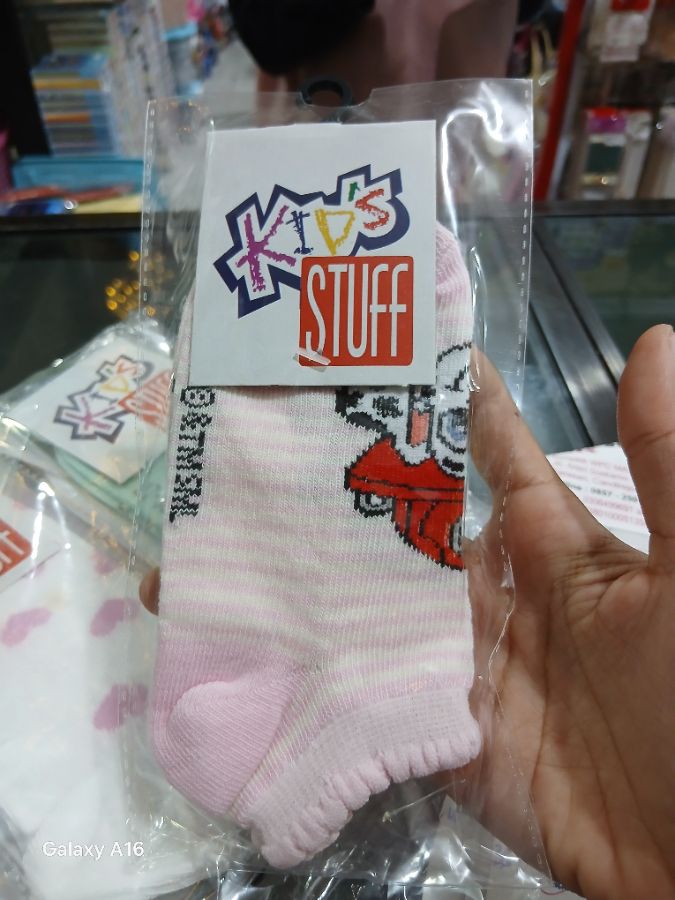 Kaos Kaki Anak Stuff