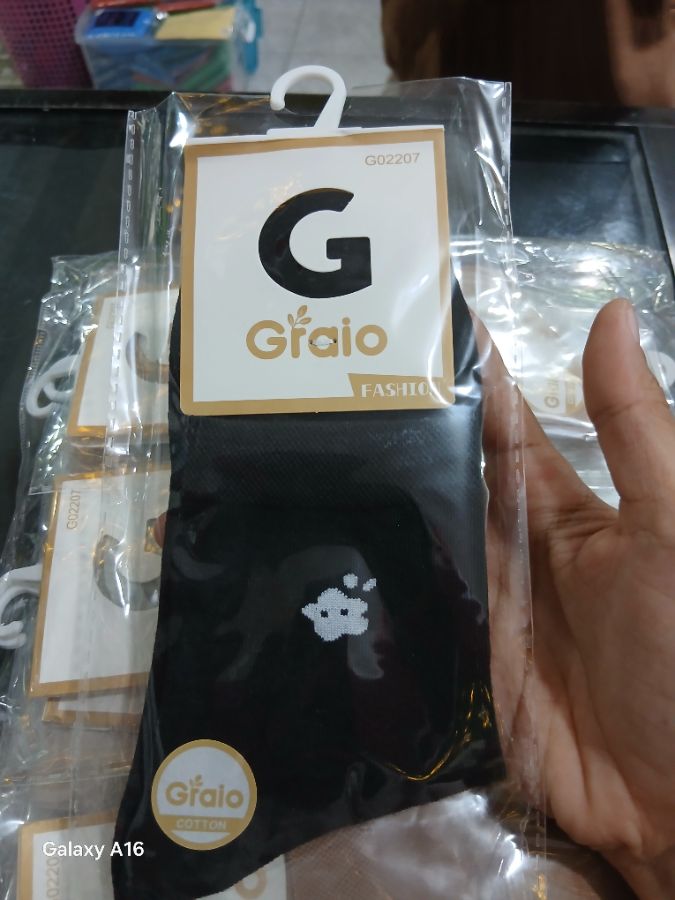 Graio Kaos Kaki Fashion Sport