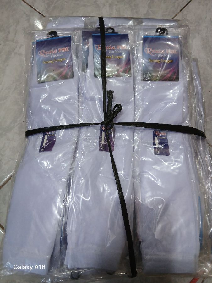 Reata Handsock - Putih