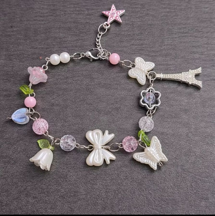 Gelang Manik Manik - Flower and Menara Eifel