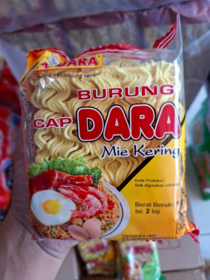 Mie burung dara kering