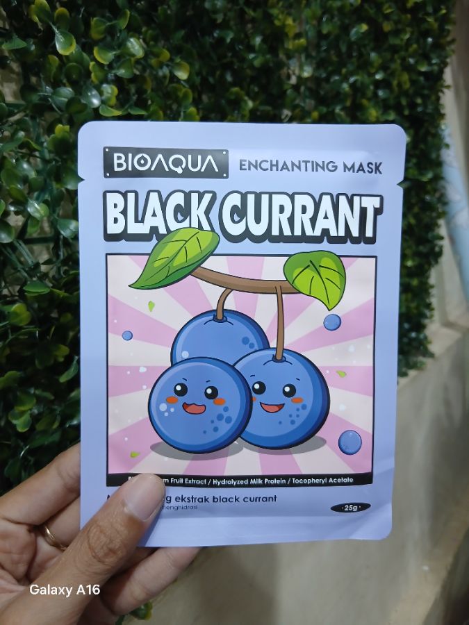 Bioaqua - Enchanting Mask Black Currant