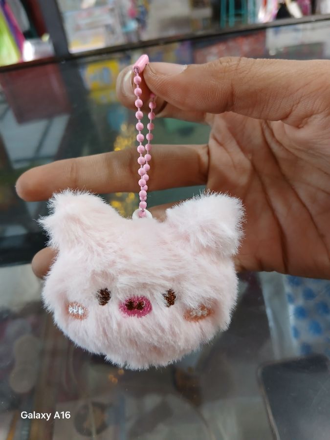 Gantungan Kunci Boneka Pink Babi