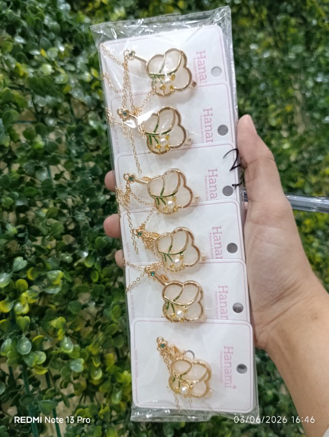 Hanami - Bross Bunga Rantai Panjang