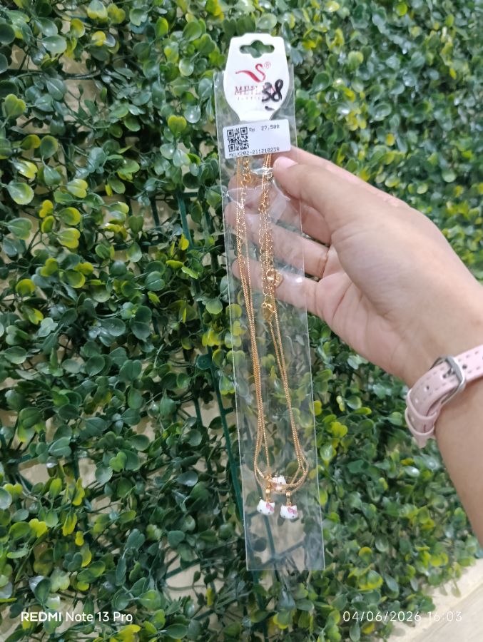 Kalung Hello Kitty