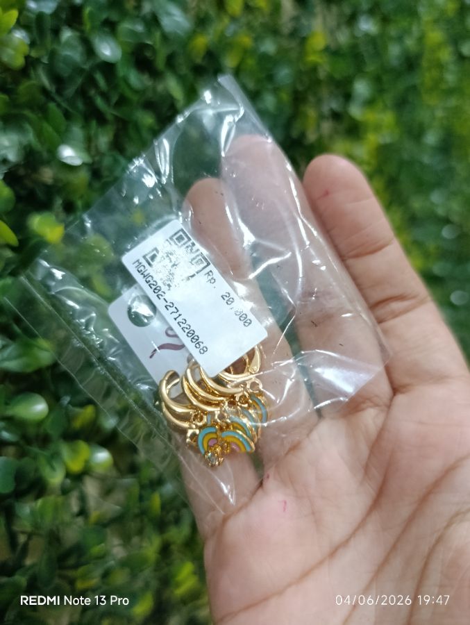 Anting Anak Pelangi