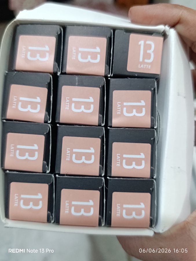 OMG Mattelast Lip Cream No.13 Latte