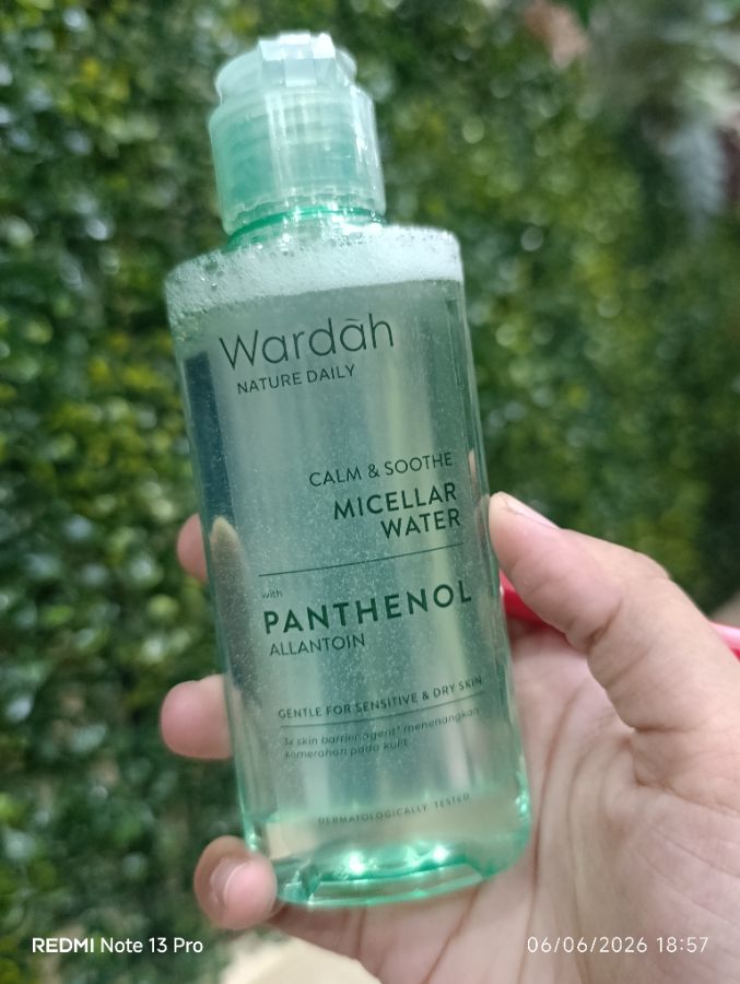 Wardah Nature Daily Aloe Seaweed Micellar Water 100ml