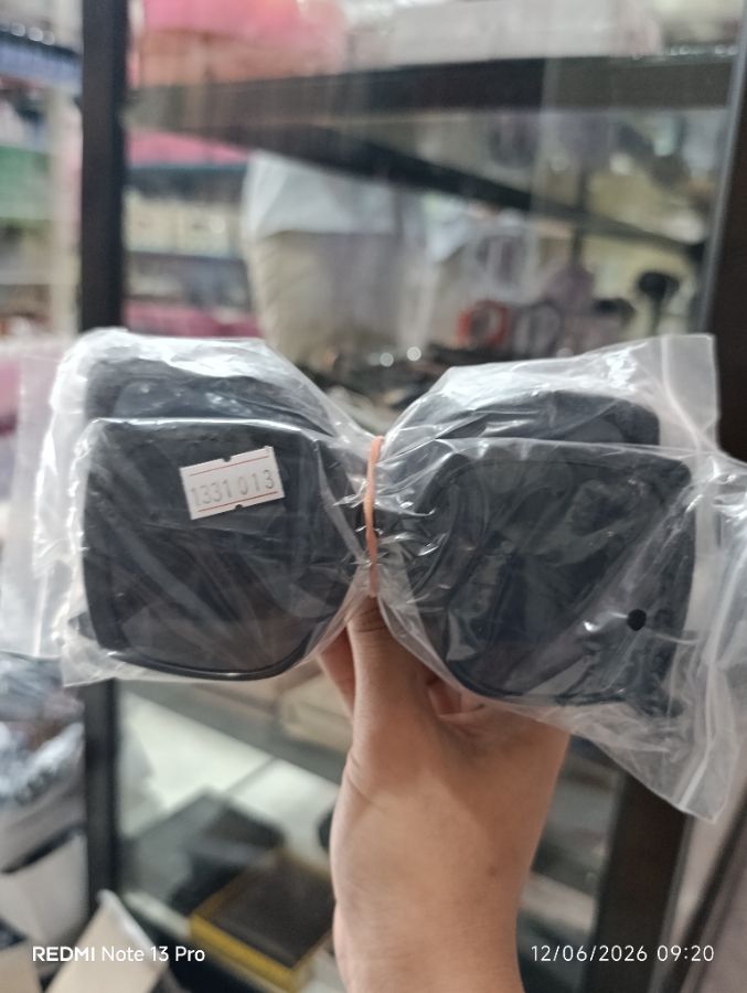 Kacamata Fashion Hitam