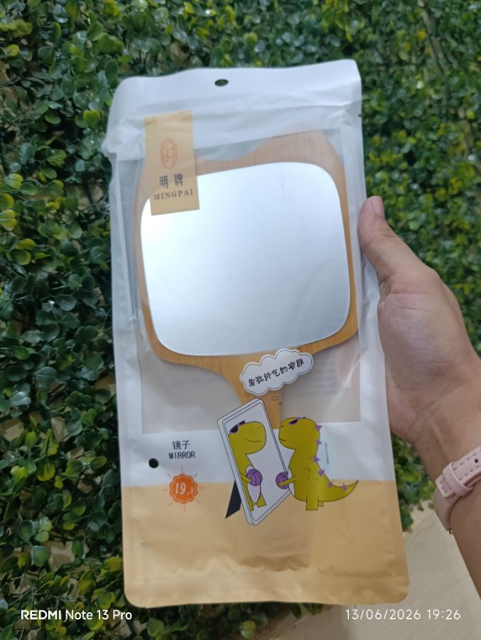 Mingpai - Cermin Kayu