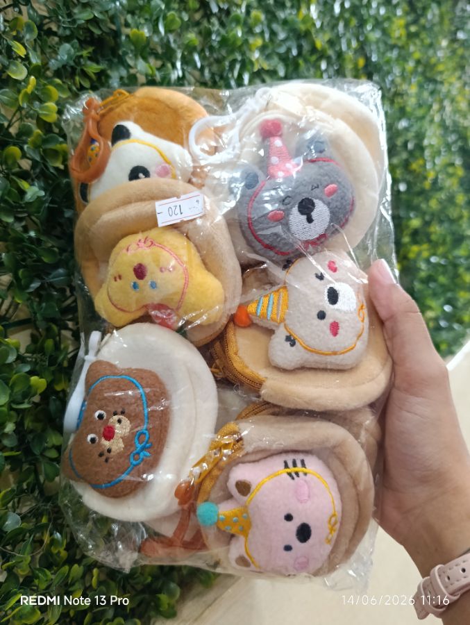 Dompet Kecil Karakter Timbul