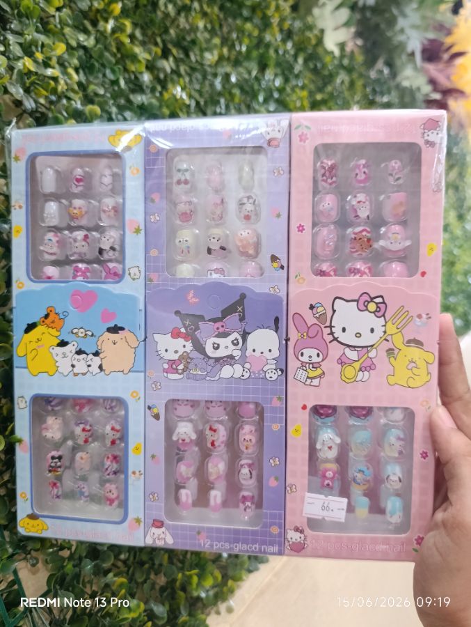 Kuku Palsu Anak - Karakter