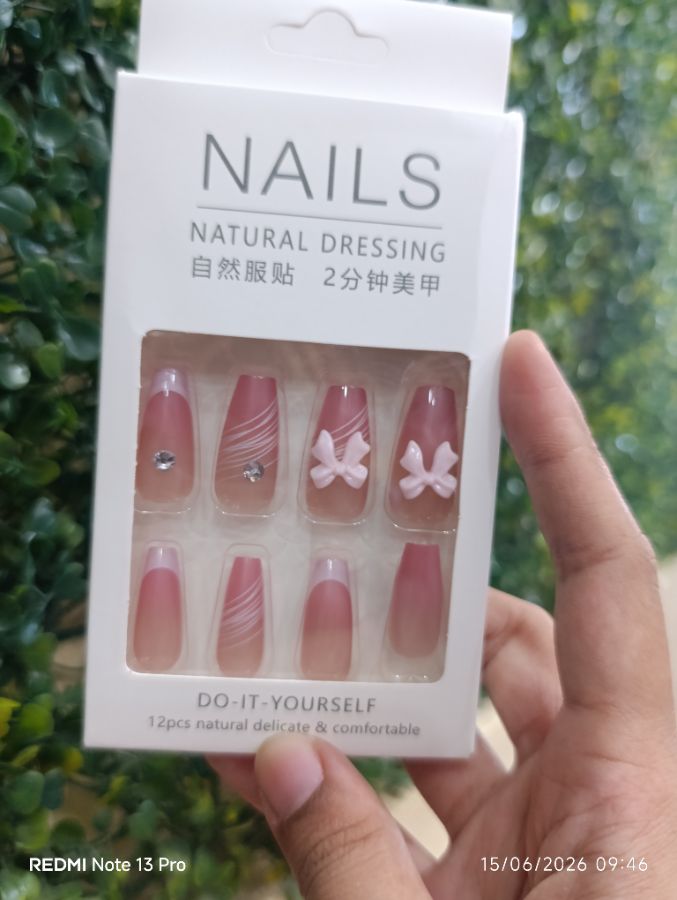 Fake Nails Natural Dressing