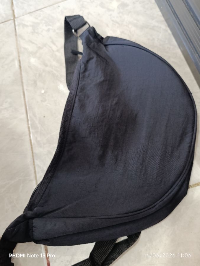 Tas Uniqlo Polos