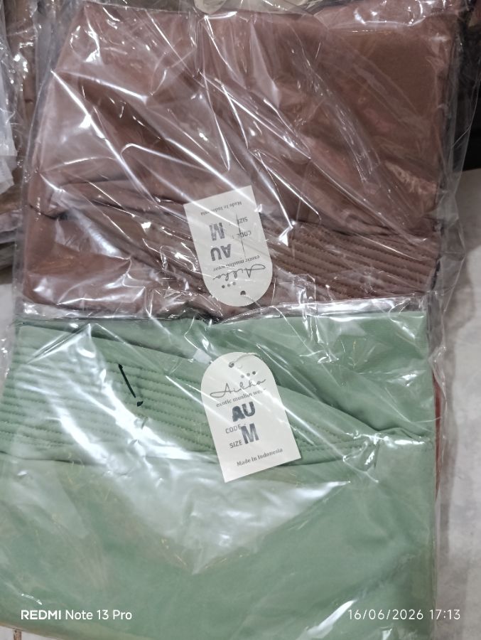 Aikha - Bergo Warna Mix M