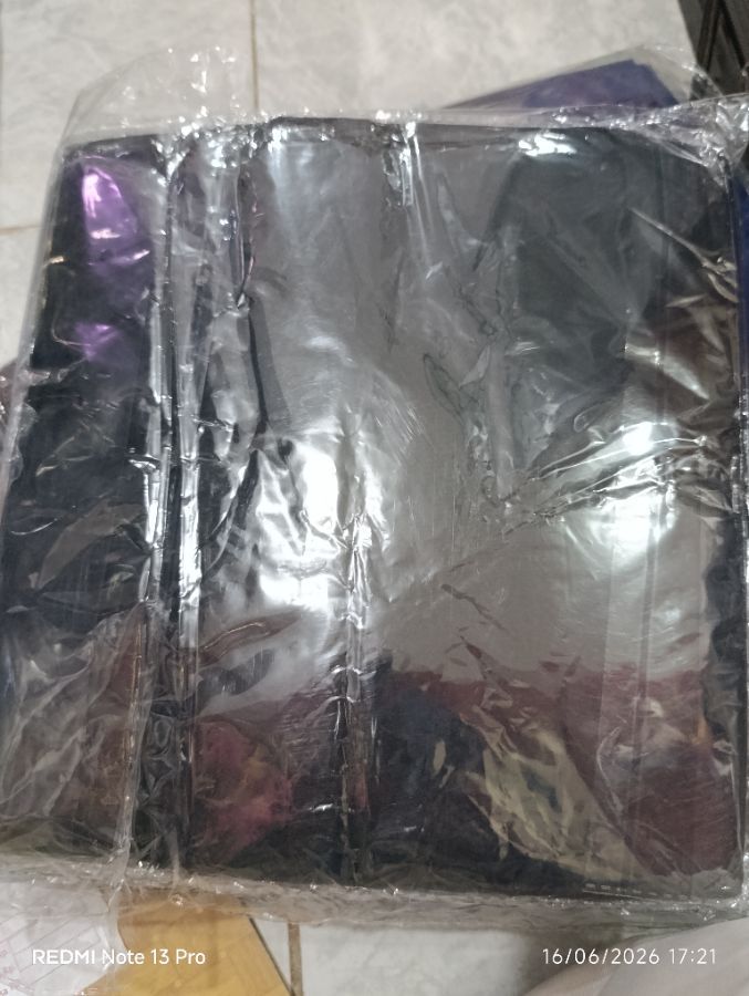 Saudia Exclusive - Hitam