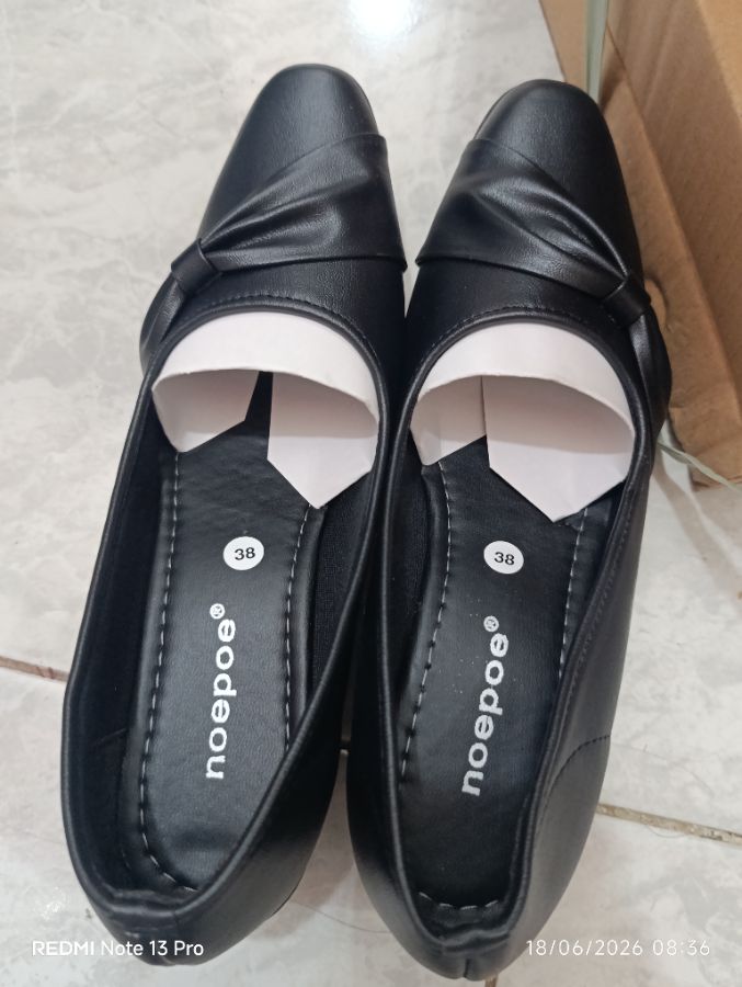 NOEPOE - Flatshoes hitam 5cm - 40