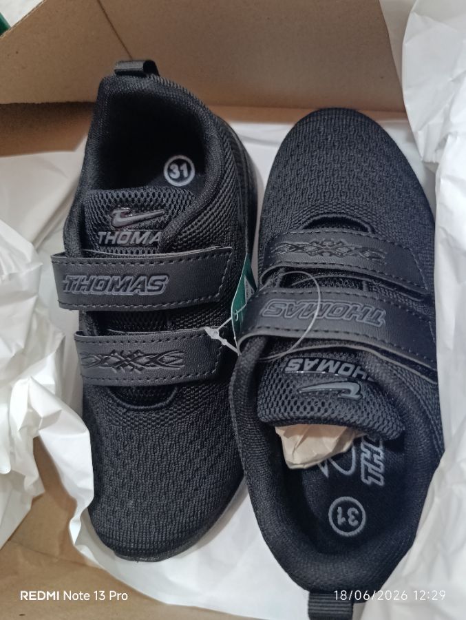 THOMAS - Sepatu Sekolah Hitam Size - 32