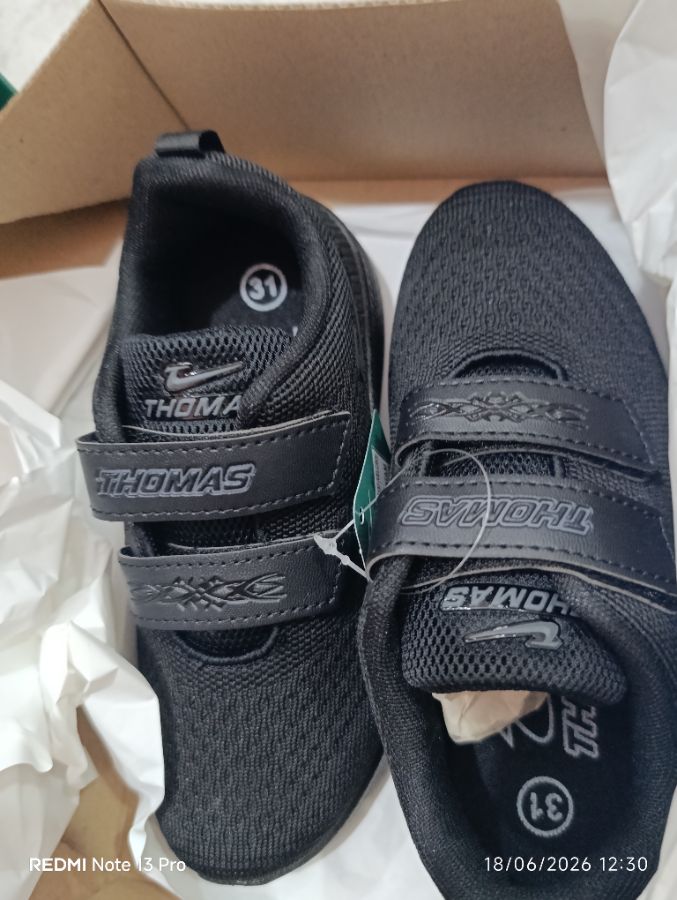 THOMAS - Sepatu Sekolah Hitam Size - 34