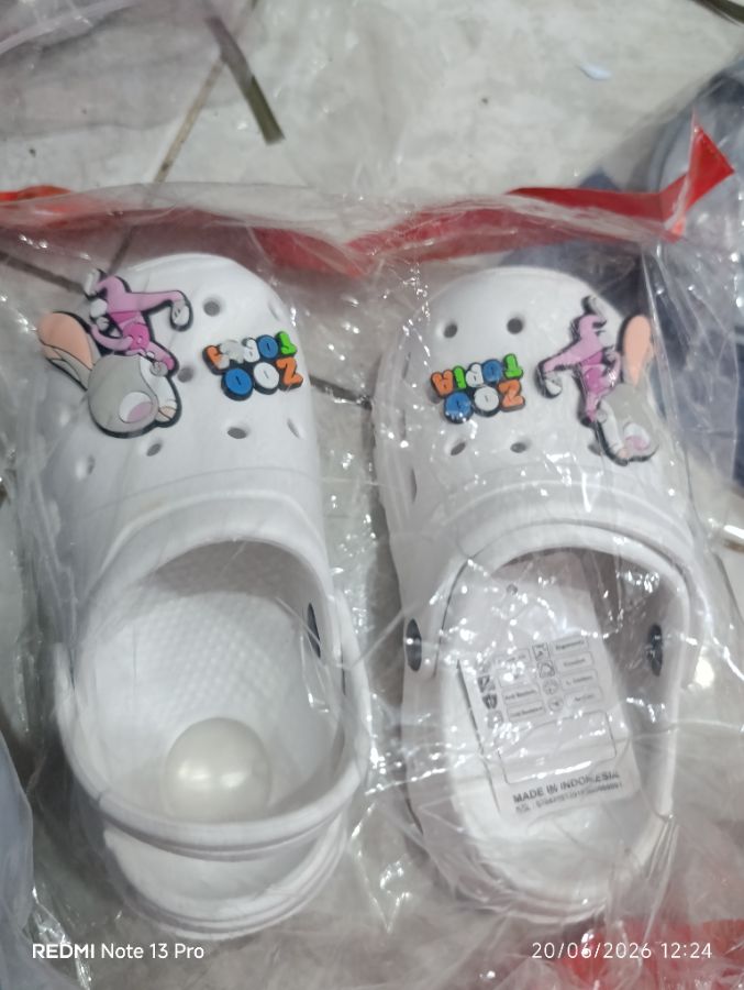 Zoo Topia - Sandal Crocs Anak - Size 2627