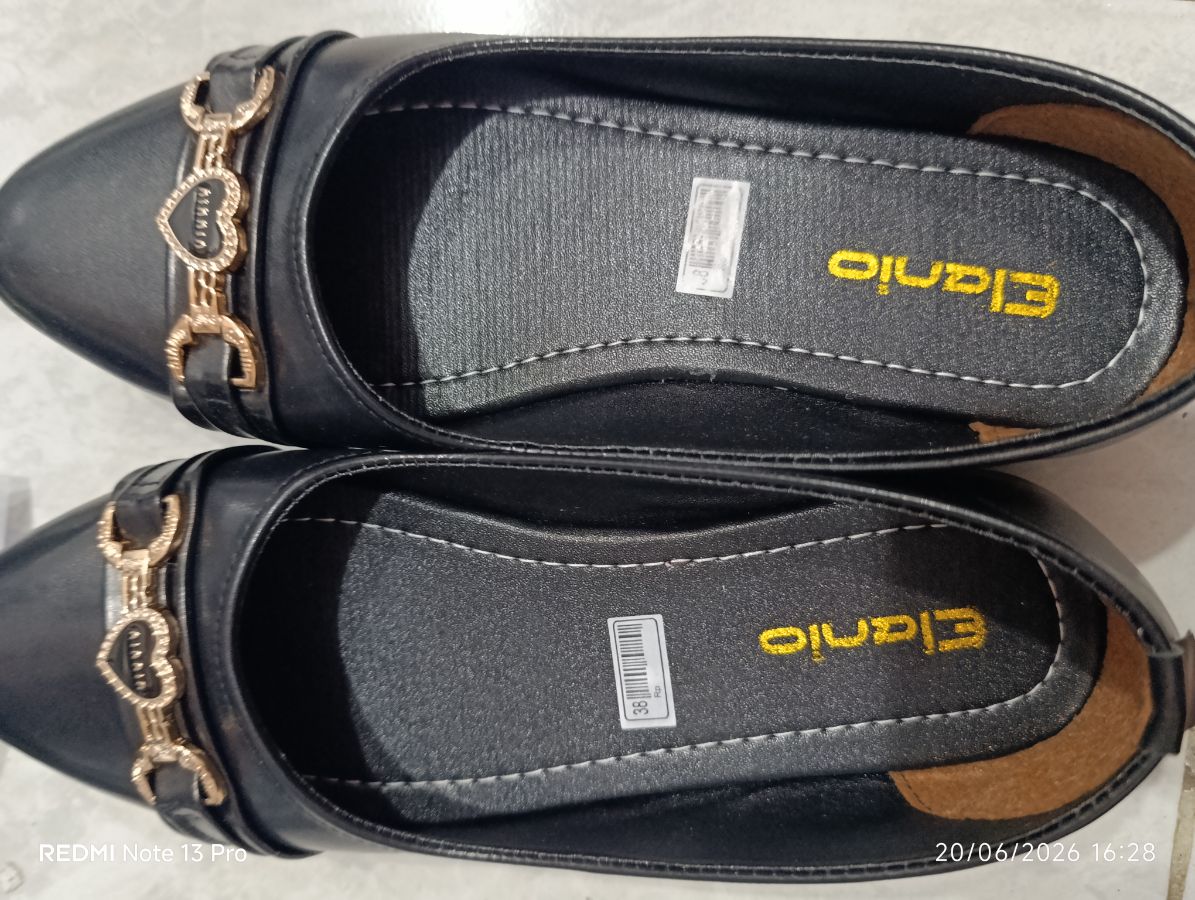 Elenio - Flatshoes Hitam - Size 39