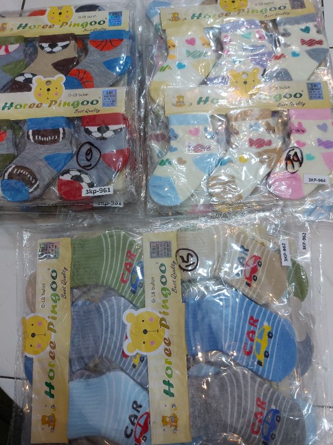 Kaos kaki horee pingoo