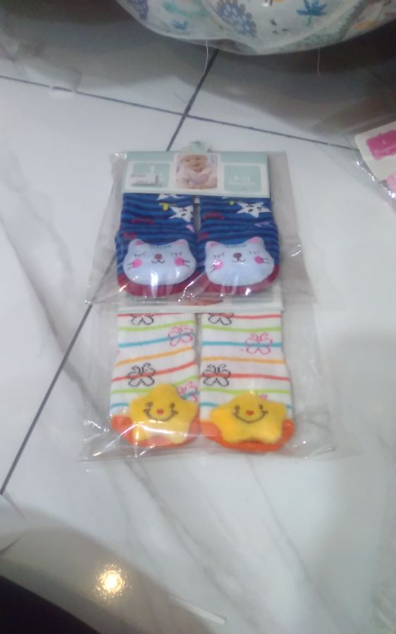 Kaos kaki JUN NAN