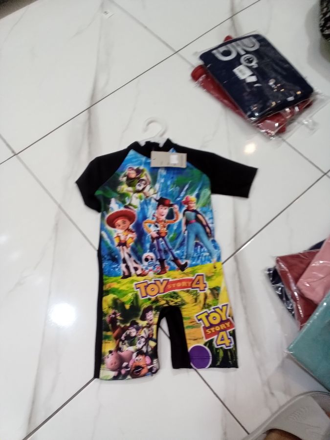 Baju renang anak