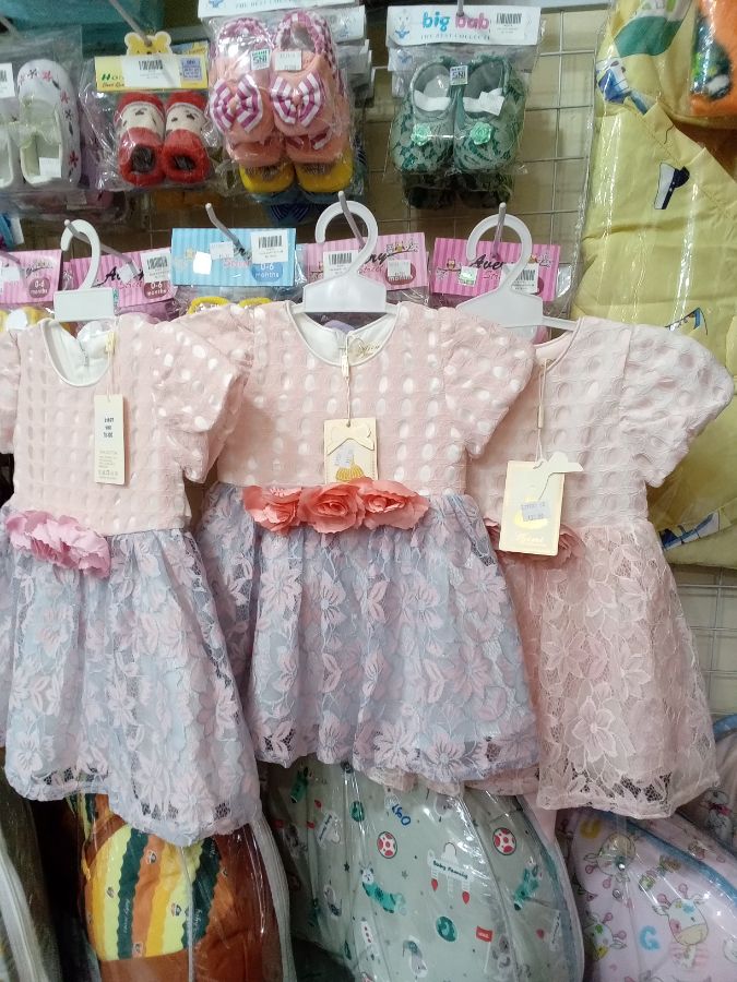 Gaun baby borkat