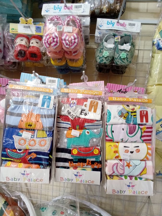 Celana baby palace 9-18M