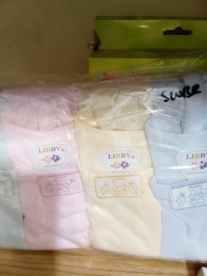 Singlet libby boneka