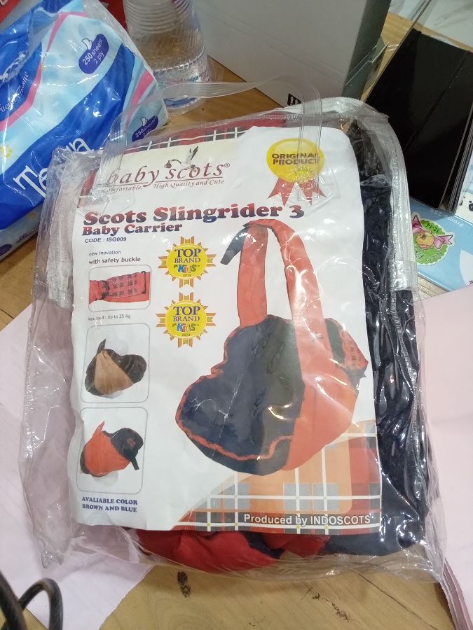 Gendongan scots slingrider3