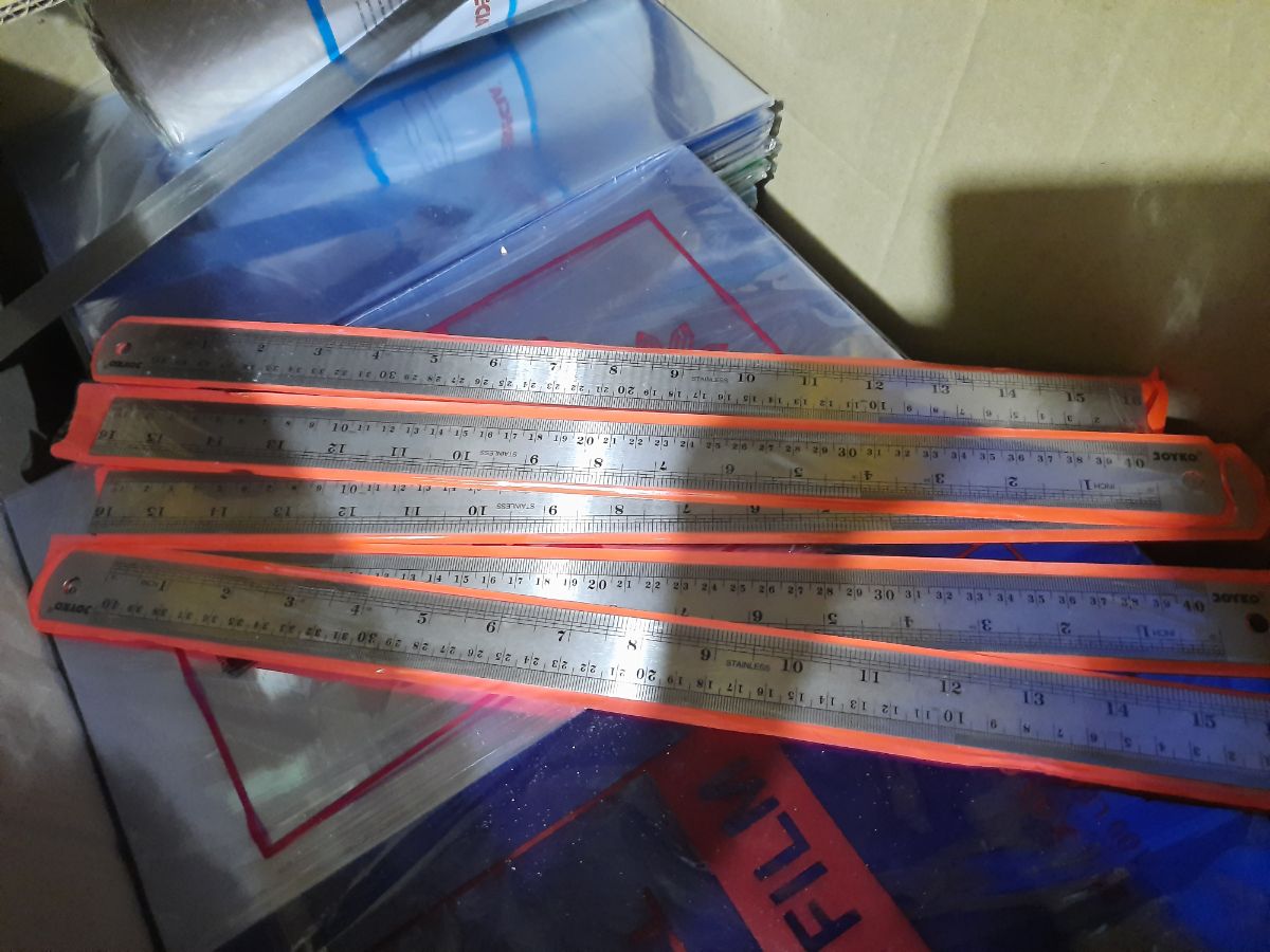 Penggaris besi kenko 40cm