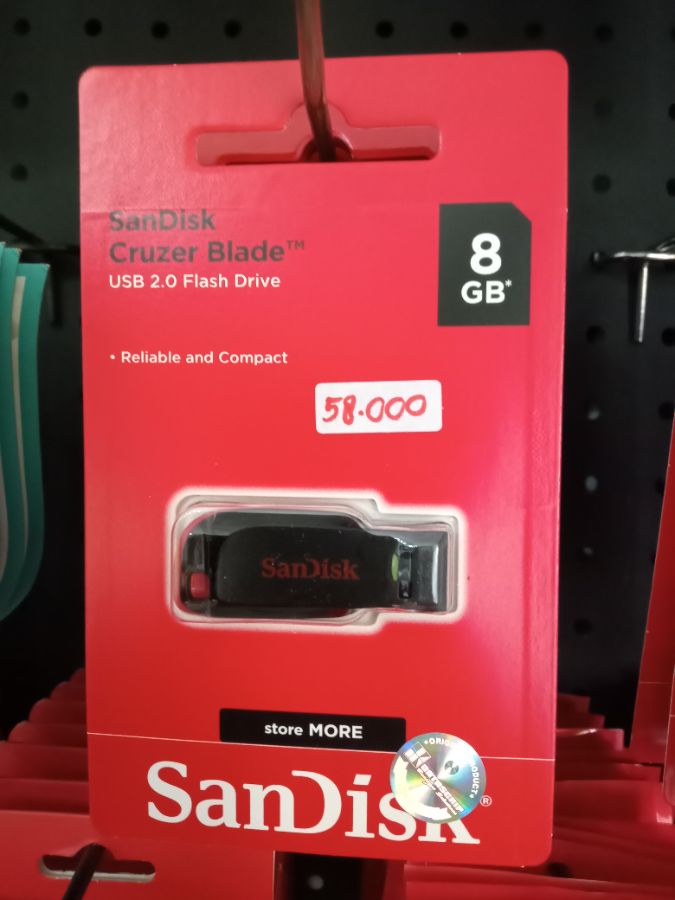 Flashdisk/SANDISK 8GB