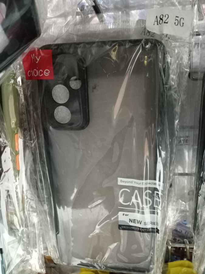 Polos A82 5G