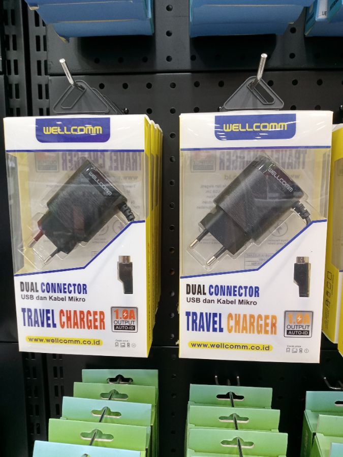 Travel Charger/WELLCOMM DUAL CONECTOR/MICRO/100CM CABLE/1.0A