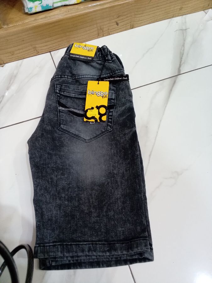 Jeans pendek