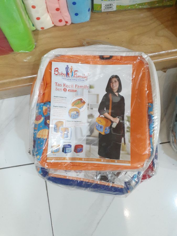 Tas kecil baby family