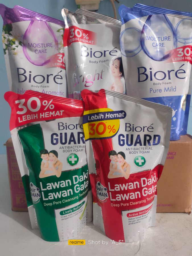 Biore 400ml