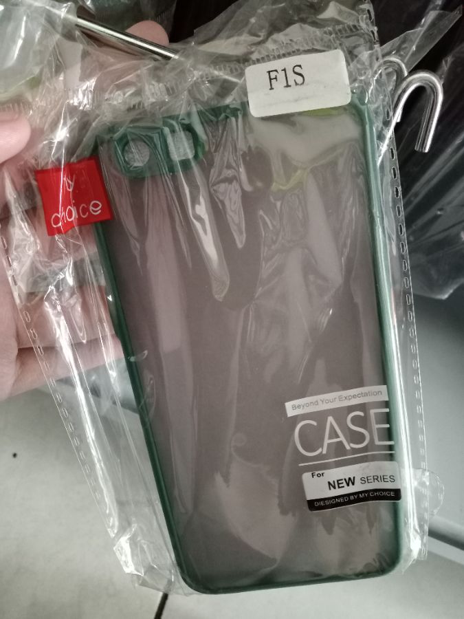 Polos Oppo F1S