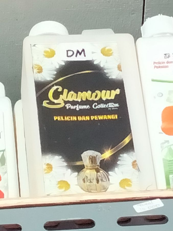 Pewangi Glamour