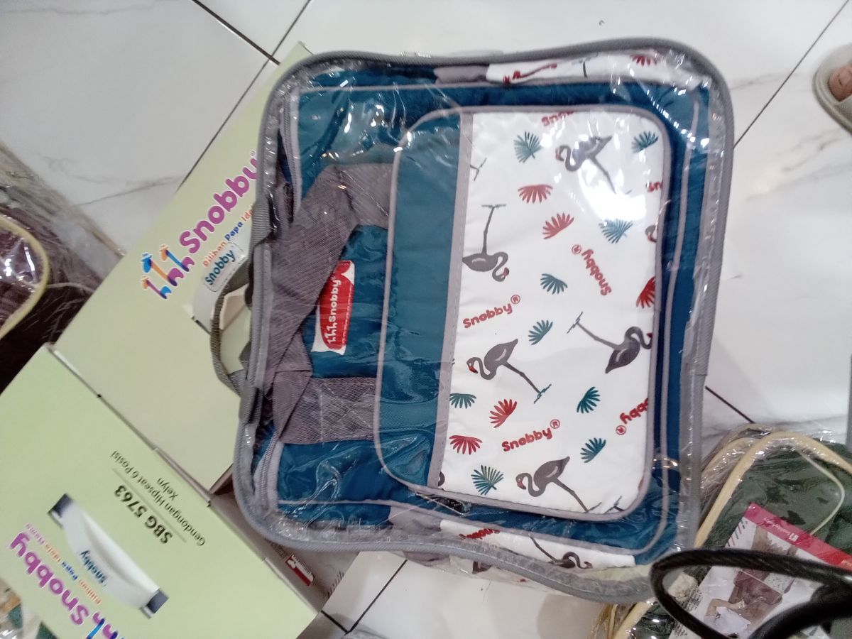 Tas bayi kecil flaminggo