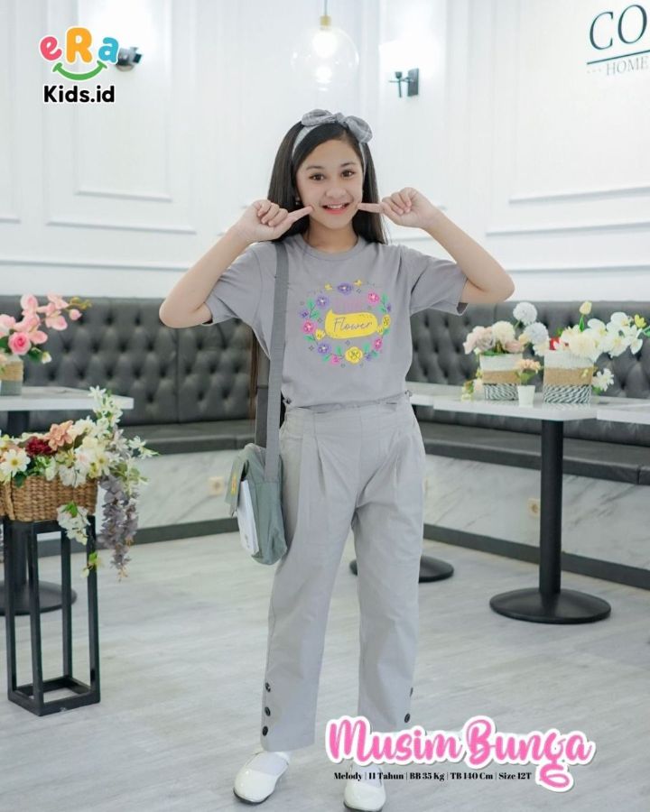 Set erakids musim bunga abu